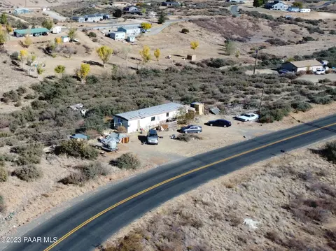 10810 Henderson Rd, Dewey-humboldt, AZ 86327 photo 3