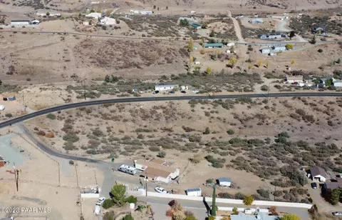10810 Henderson Rd, Dewey-humboldt, AZ 86327 photo 6