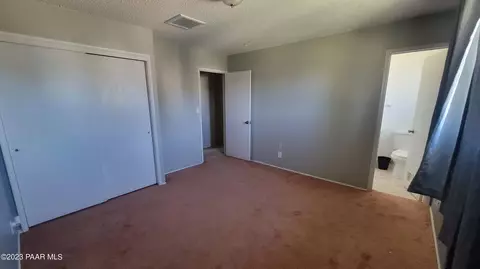 460 E Bramble Dr, Paulden, AZ 86334 photo 6
