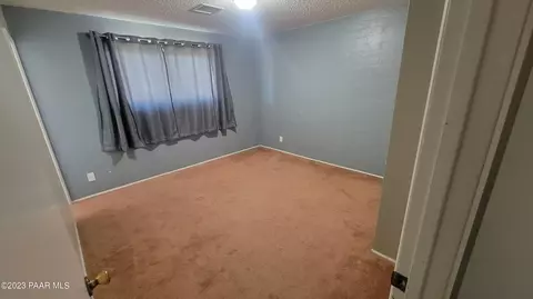 460 E Bramble Dr, Paulden, AZ 86334 photo 7