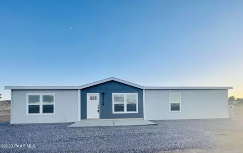 23359 N Jester Track Dr, Paulden, AZ 86334