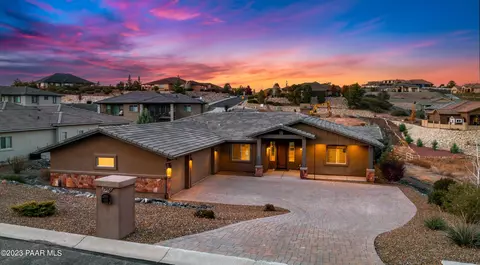 1987 Barrett Dr, Prescott, AZ 86301
