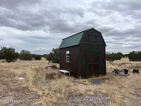 53 Picacho Butte, Ash Fork, AZ 86320 photo 24
