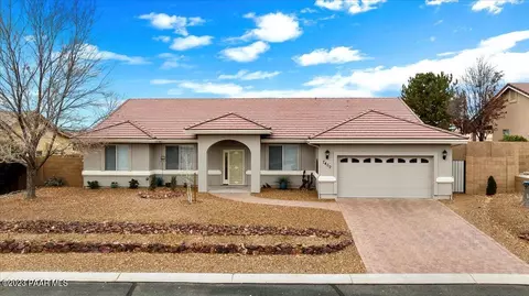 7400 N Park Crest Ln, Prescott Valley, AZ 86315