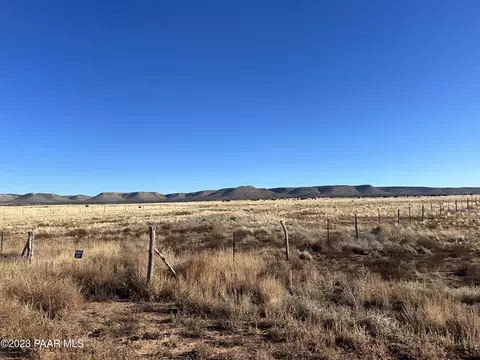 0 Firestone Dr # C, Paulden, AZ 86334