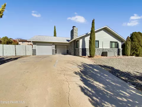 11272 E Manzanita Trl, Dewey, AZ 86327