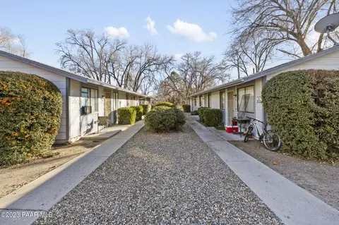 301-303 W Merritt St, Prescott, AZ 86301