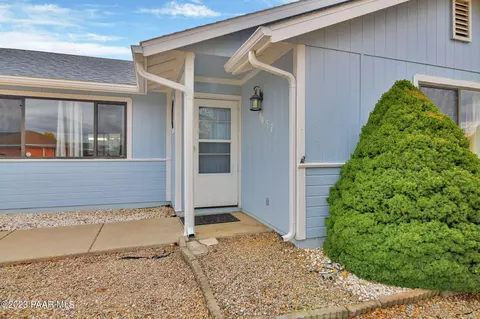 8657 E Apache Dr, Prescott Valley, AZ 86314