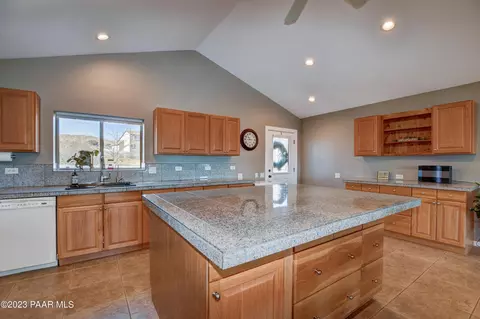 19670 E Juniper Dr, Mayer, AZ 86333 photo 6