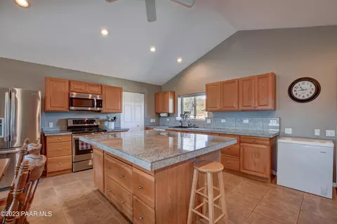 19670 E Juniper Dr, Mayer, AZ 86333 photo 7