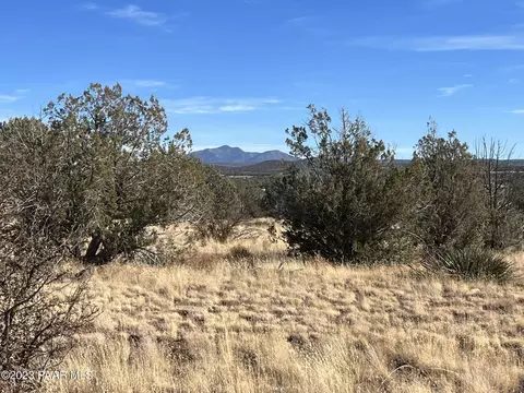 377 W Canyon Rd, Williams, AZ 86046
