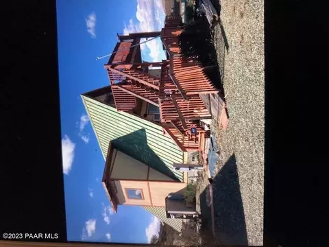 12743 E Valley View Rd, Mayer, AZ 86333