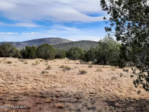 Lot 072h Gentle Breeze, Seligman, AZ 86337