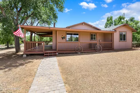 1705 S Hopi Trl, Dewey-humboldt, AZ 86327
