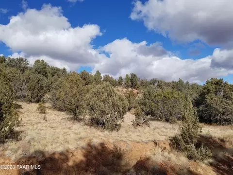 68 Mountain Home Rd # B, Ash Fork, AZ 86320 photo 3