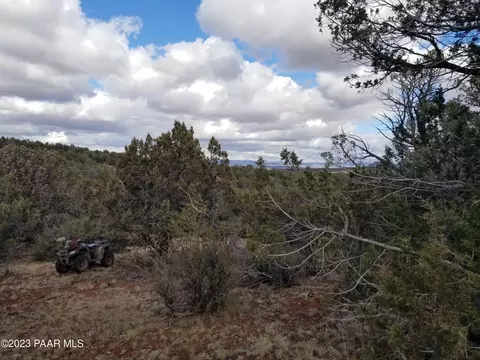68 Mountain Home Rd # B, Ash Fork, AZ 86320 photo 6