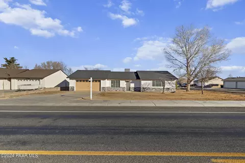 7060 E Long Look Dr, Prescott Valley, AZ 86314