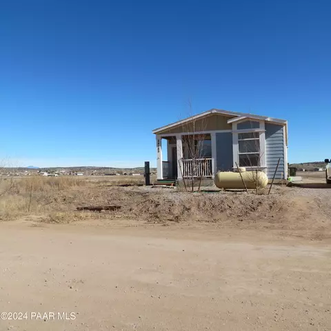 24185 N Kyoto Ave, Paulden, AZ 86334