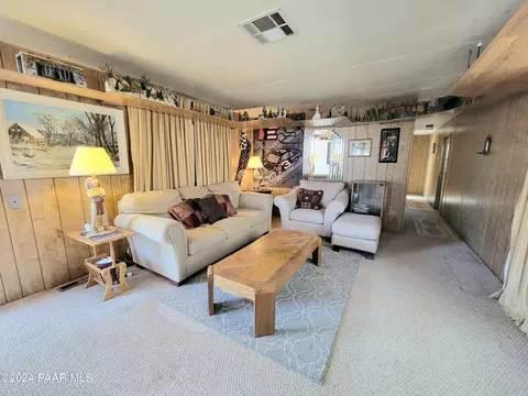 739 W Mesa Dr, Ash Fork, AZ 86320 photo 3