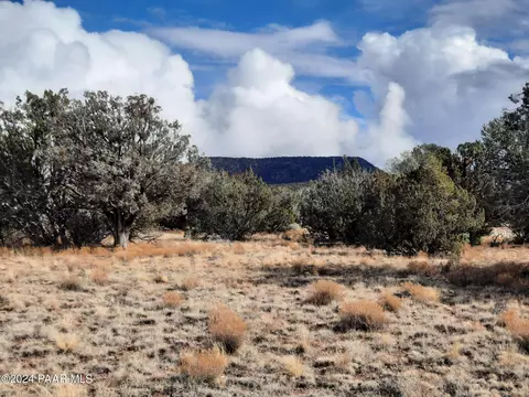 Lot 984 W Bullet Rd, Seligman, AZ 86337