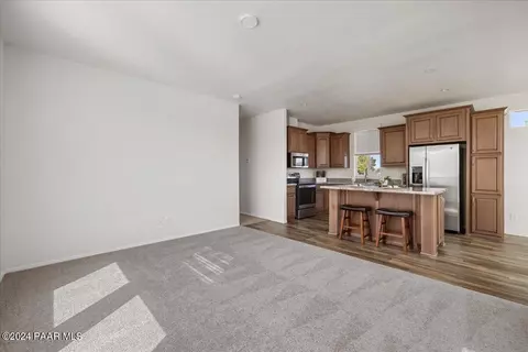 20942 E Skyview Ln, Mayer, AZ 86333 photo 8