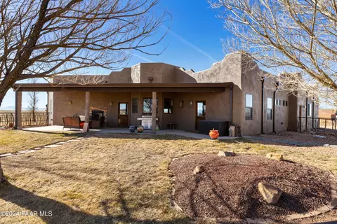 5350 E Haystack Rd, Chino Valley, AZ 86323 photo 2