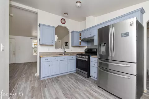 3447 W Falcon View Rd, Ash Fork, AZ 86320 photo 3