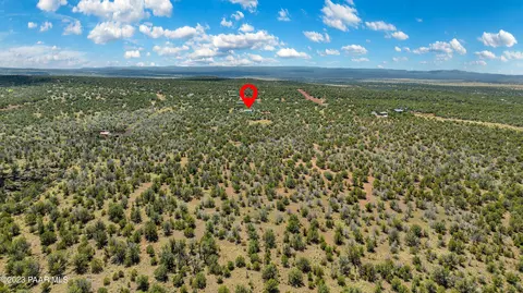 3447 W Falcon View Rd, Ash Fork, AZ 86320 photo 10