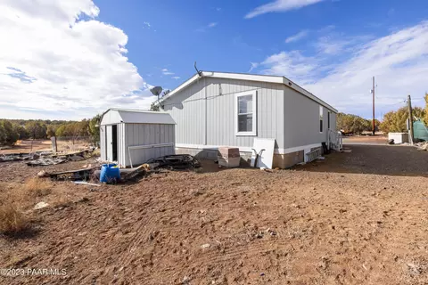3447 W Falcon View Rd, Ash Fork, AZ 86320 photo 18