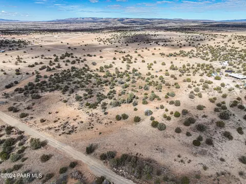 2 Headwaters Ranch Rd, Paulden, AZ 86334 photo 12