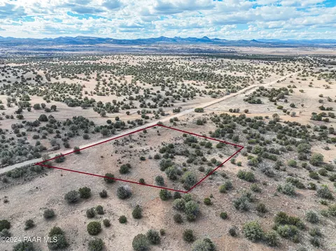 2 Headwaters Ranch Rd, Paulden, AZ 86334 photo 9