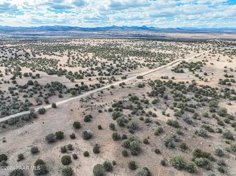 2 Headwaters Ranch Rd, Paulden, AZ 86334 photo 14