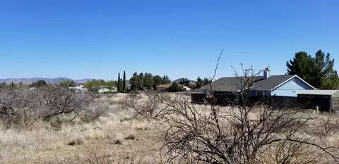 20105 E Prickly Pear Dr, Mayer, AZ 86333 photo 2