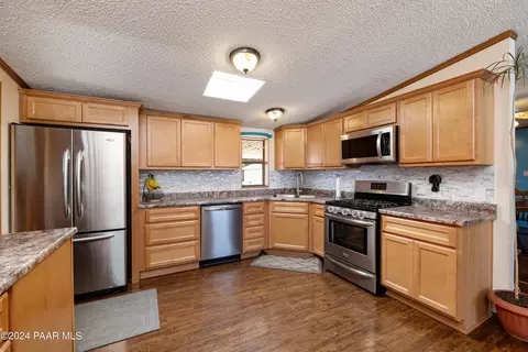 17261 E Bob White Rd, Mayer, AZ 86333 photo 9