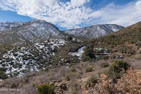 81 E Nn E Poland Rd, Mayer, AZ 86333