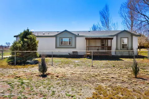 1155 W Antelope Run Rd, Paulden, AZ 86334
