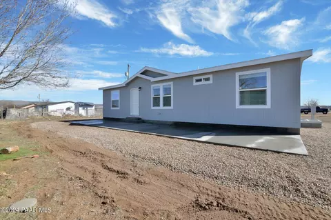 442 W Rome Way, Paulden, AZ 86334