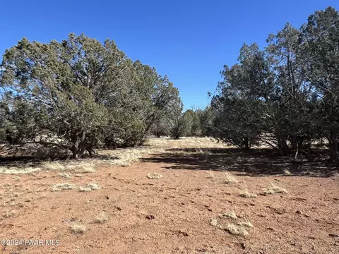 358 Lucky Ln, Ash Fork, AZ 86320 photo 7