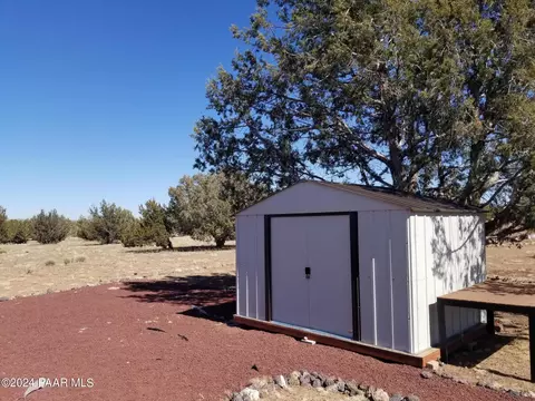 42650 N Wayne Rd, Ash Fork, AZ 86320 photo 4