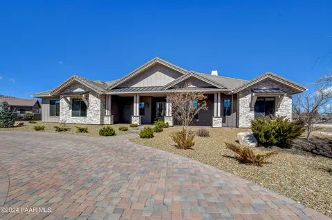 690 Driftwood Ct, Prescott, AZ 86305
