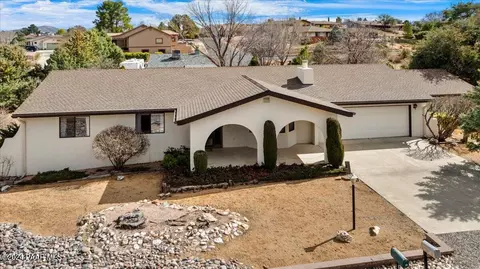 765 N Navajo Dr, Dewey, AZ 86327