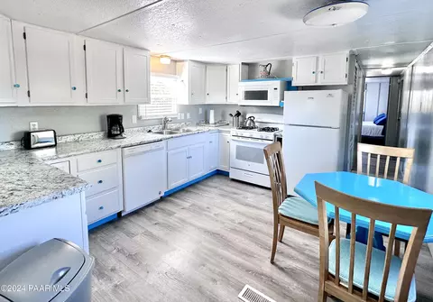 2467 N Coconino Blvd, Ash Fork, AZ 86320 photo 4