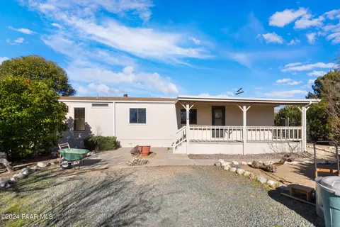 13924 S Duffers Cir, Mayer, AZ 86333