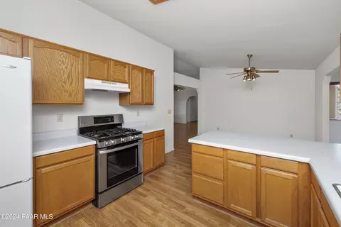 Kitchen - 15015 E White Dr, Dewey-humboldt, AZ 86327 photo 3 of 3