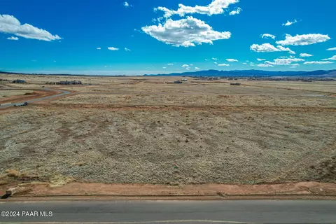 10171 E Silent River Rd, Prescott Valley, AZ 86315