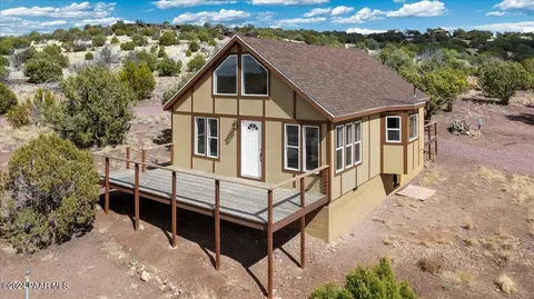 1250 W Warren Way, Ash Fork, AZ 86320
