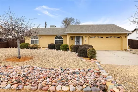 3764 N Dale Dr, Prescott Valley, AZ 86314
