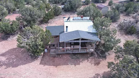 33550 W Gallina Rd, Seligman, AZ 86337