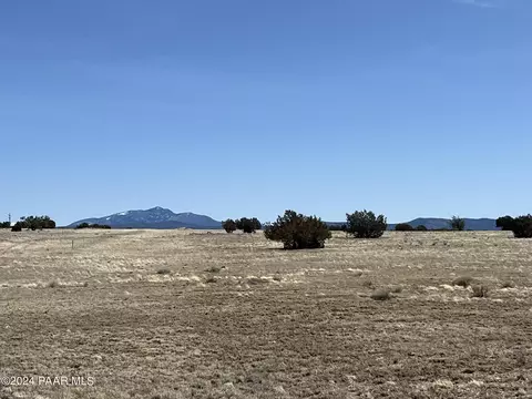 67 Un Named Rd # A, Ash Fork, AZ 86320