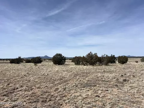 67 Un Named Rd # A, Ash Fork, AZ 86320 photo 7